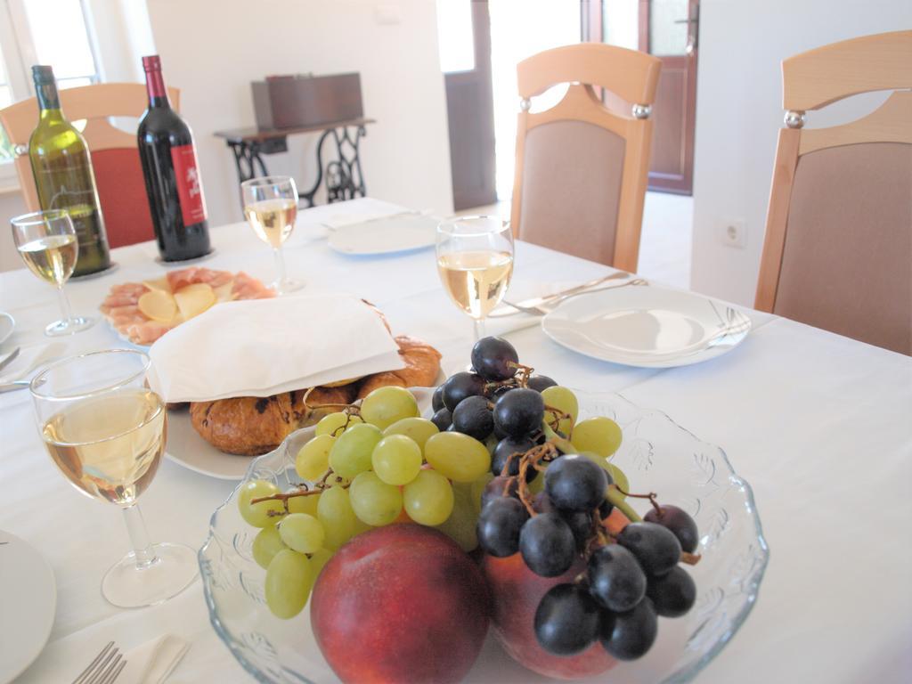 ורבניק Apartment Rado מראה חיצוני תמונה